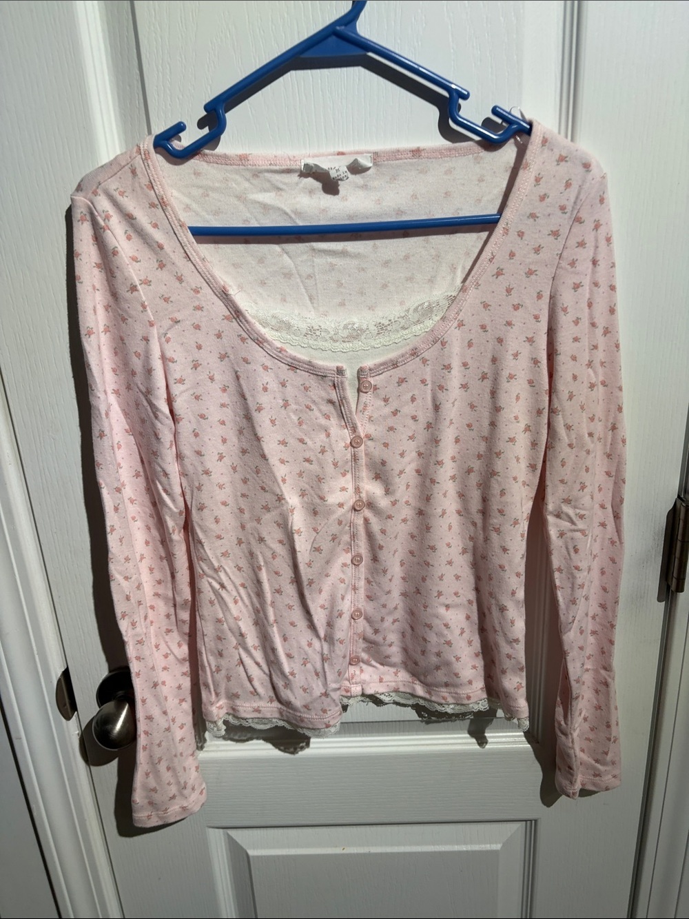 NWOT Pink Rose light Pink Floral Button-Up Long Sleeve Top